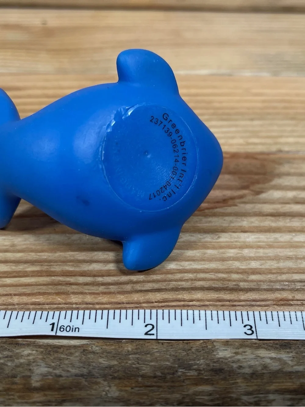 Blue Dolphin Fish Bath Tub Squirter Rubber Figure Baby Swimming Pool Water Toy